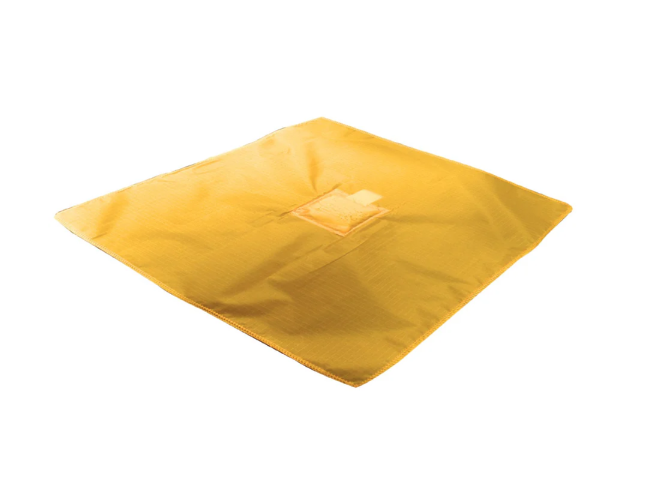 Center Weighted Gold Penalty Flag