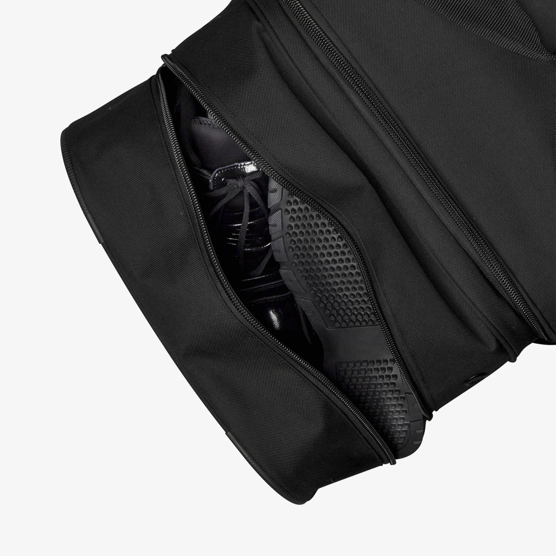 Wilson Umpire Bag V2 Black by Honig's